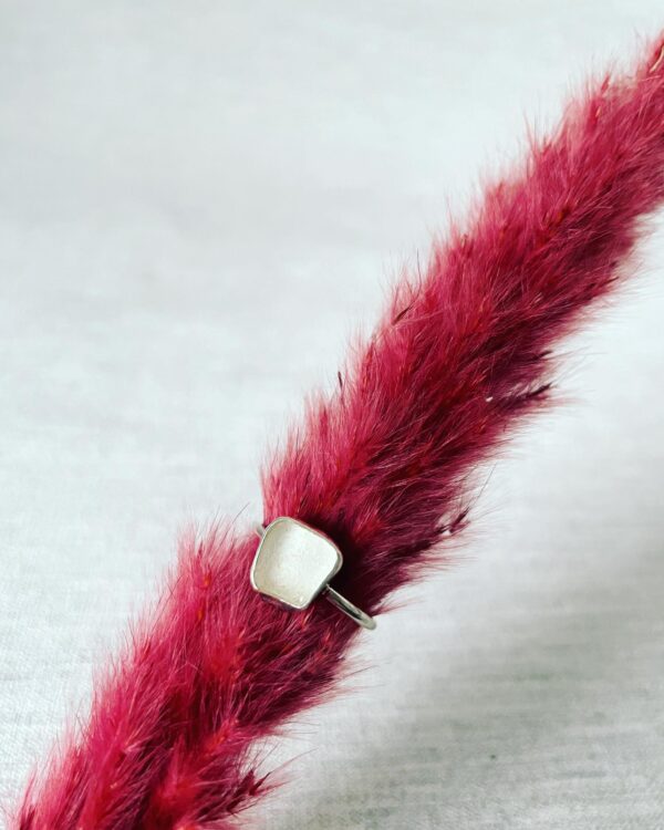 Size Q - Sea Glass Ring - Image 2